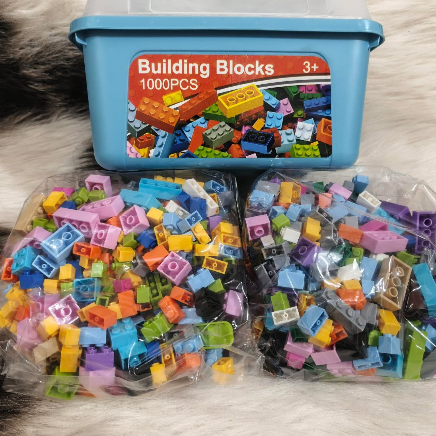 1000-Piece Classic Building Bricks Set Toy - Image 2